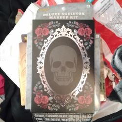 Deluxe Skeleton Makeup Kit