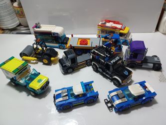 Lego Incomplete parts . Sold as you see it in the picture.