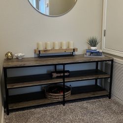 Decor Table 