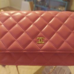 Cute pink fashionable bag brand new