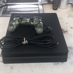 Sony PS4 Slim