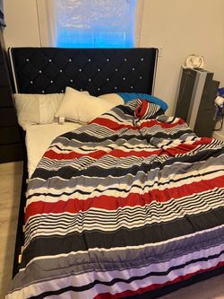 Black Tufted Upholstered Bed Frame