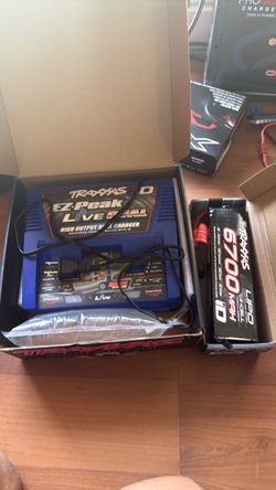 Traxxas ez-peak dual live charger with 1-4s combo