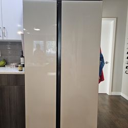 Bespoke Counter Depth Side-by-Side 23 cu. ft.
