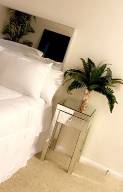 Mirror nightstands