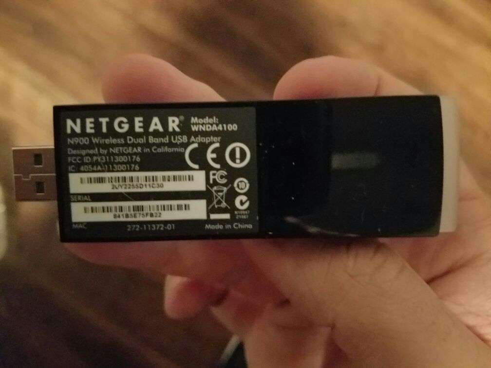 Netgear N900 (model WNDA4100) Dual Band Wireless USB Adapter