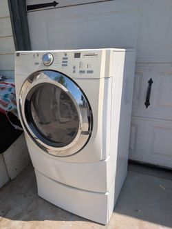 Maytag electric dryer. Can deliver