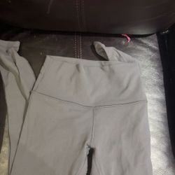 lulu leggings size 4