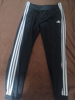 Adidas 3 Stripe Women's Sweatpants Size XL With Free Hat