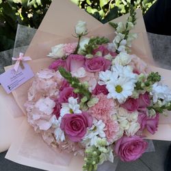 Flower bouquet 