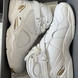 Ovo retro Jordan 8, Size 10.5  (2018)