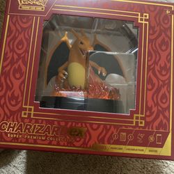 Charizard Cardholder Display Toy