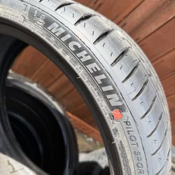 215/40R18 Michelin pilot sport 