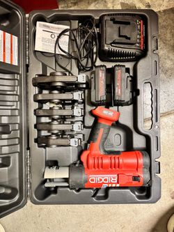 RIDGID 18V Cordless Press Tool Kit – 1/2” to 2” Jaws, Batteries & Charger