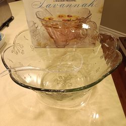 Anchor Hocking Savannah punch bowl set