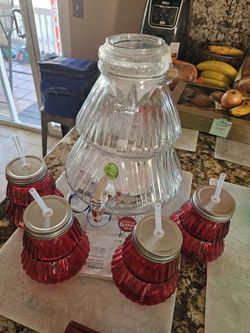 Glass Beverage Dispenser 2.1 Gal & 22.5 Oz Sippers (Red & Clear)