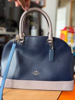 👜 Authentic Coach Two-Tone Satchel Purse