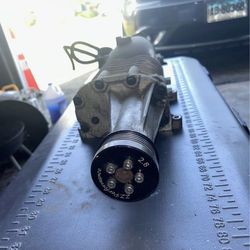 Eaton M62 Supercharger