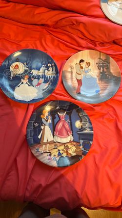 Limited Edition CINDERELLA PLATES just $25 for all 3