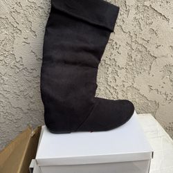 Women’s Suede Boots - Size 7.5