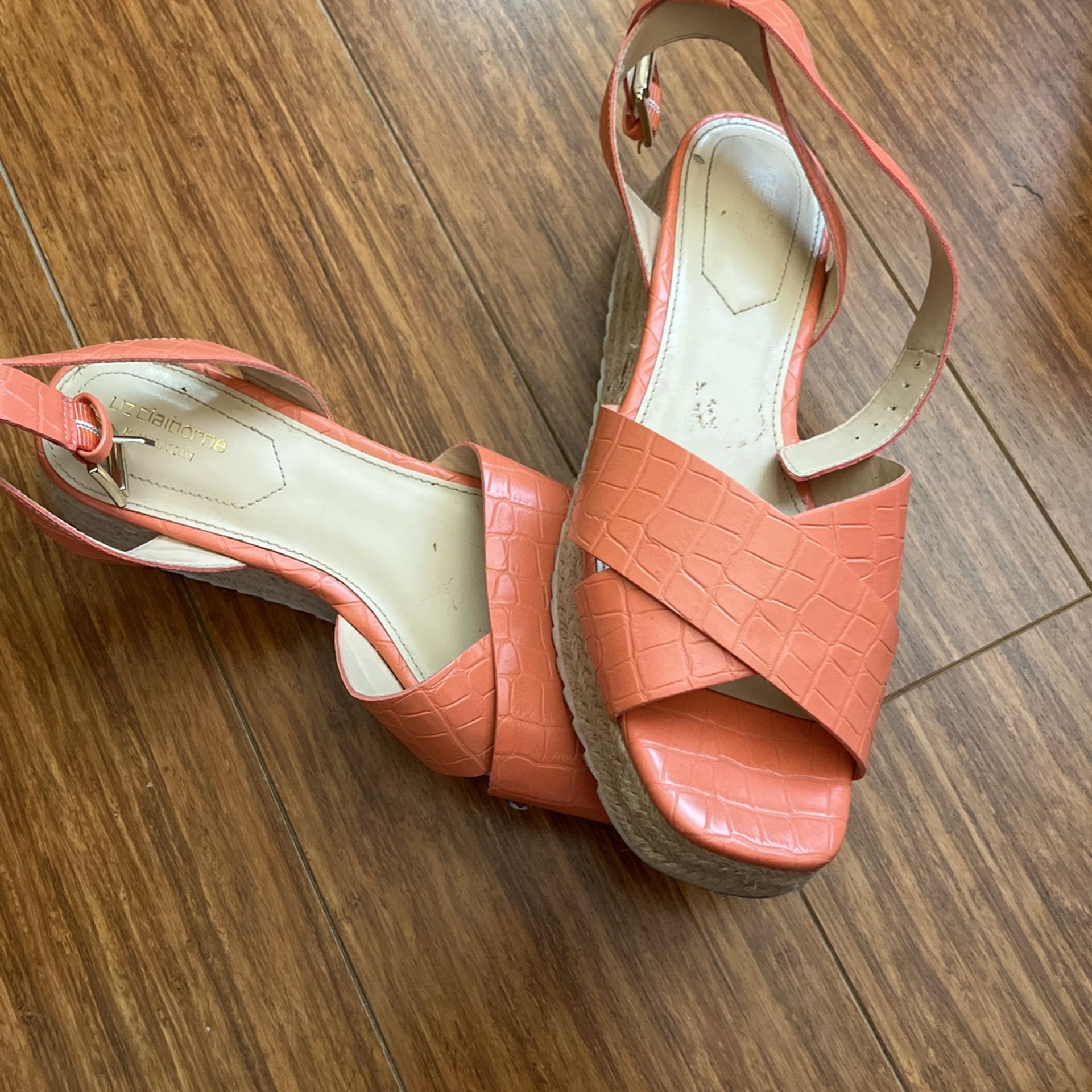 Orange-Woman Sandals size 8