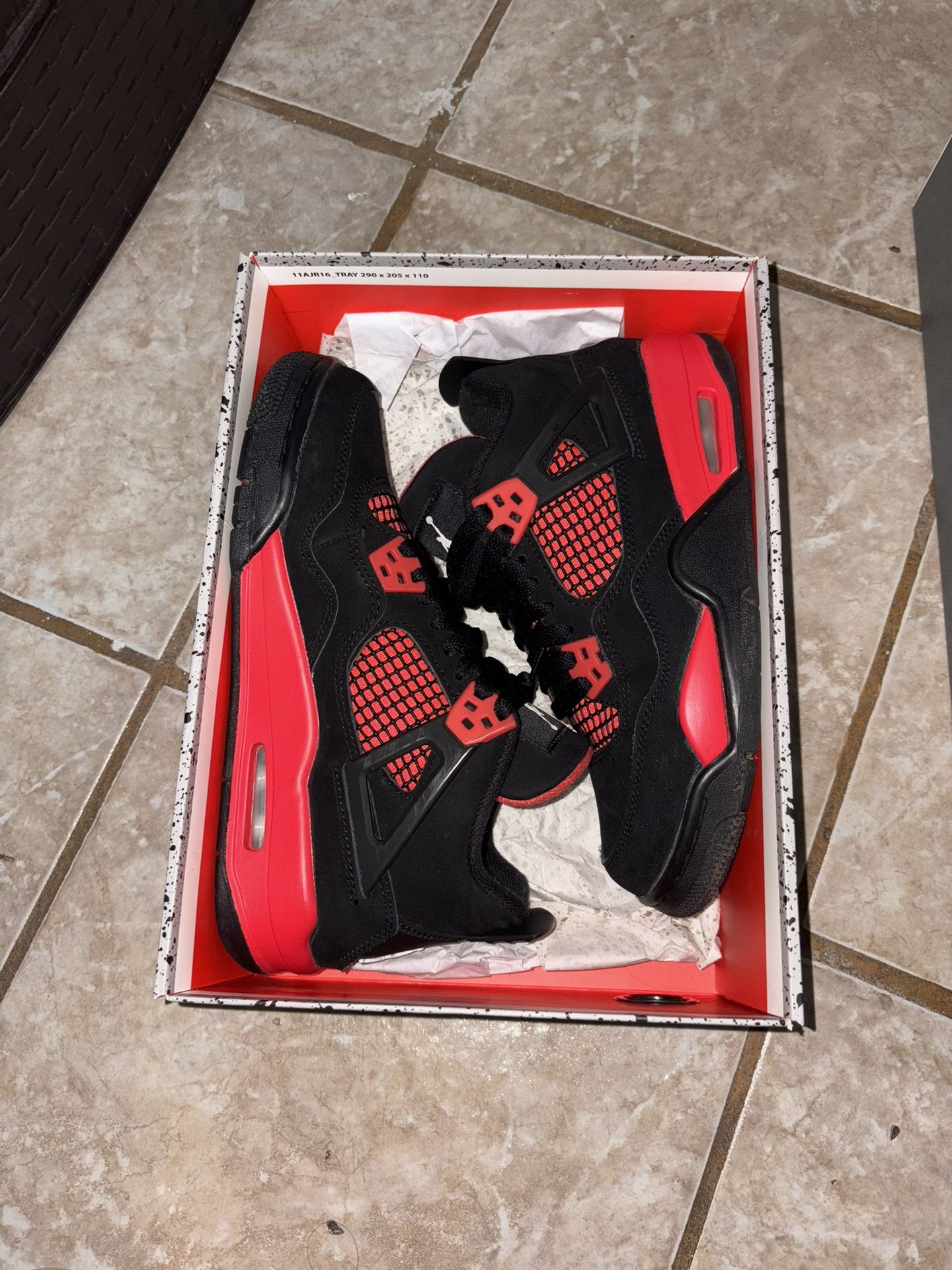 Jordan 4s (GS) Size 5y