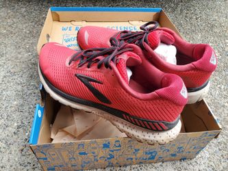 Men's Running Shoes Brooks 9.5 