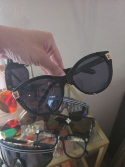 SunglassesS