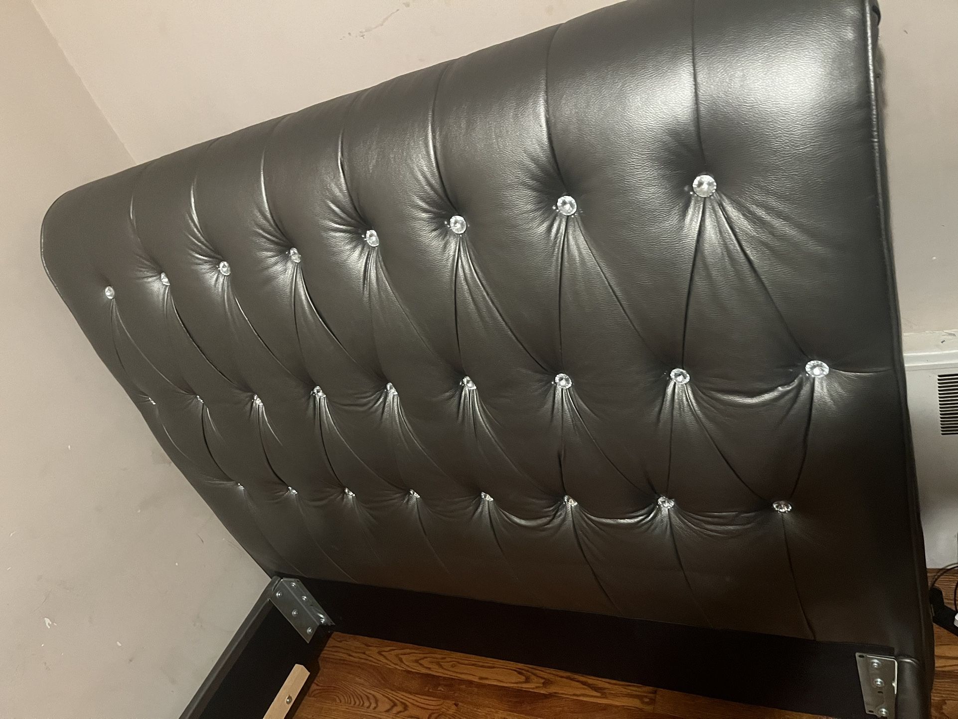 Head Board Queen Size