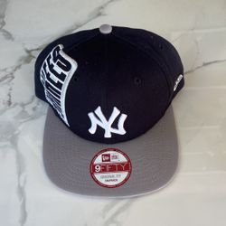 New York Yankees snapback hat 🧢