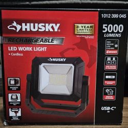 HUSKY RECHARGEABLE LED WORK LIGHT 5000 LUMENS