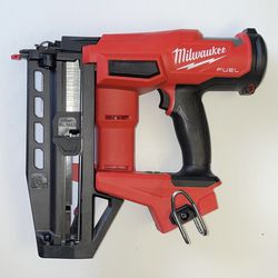 Milwaukee M18 FUEL 18-Volt Lithium-Ion Brushless Cordless Gen ll 16-Gauge Straight Finish Nailer (Tool Only) 