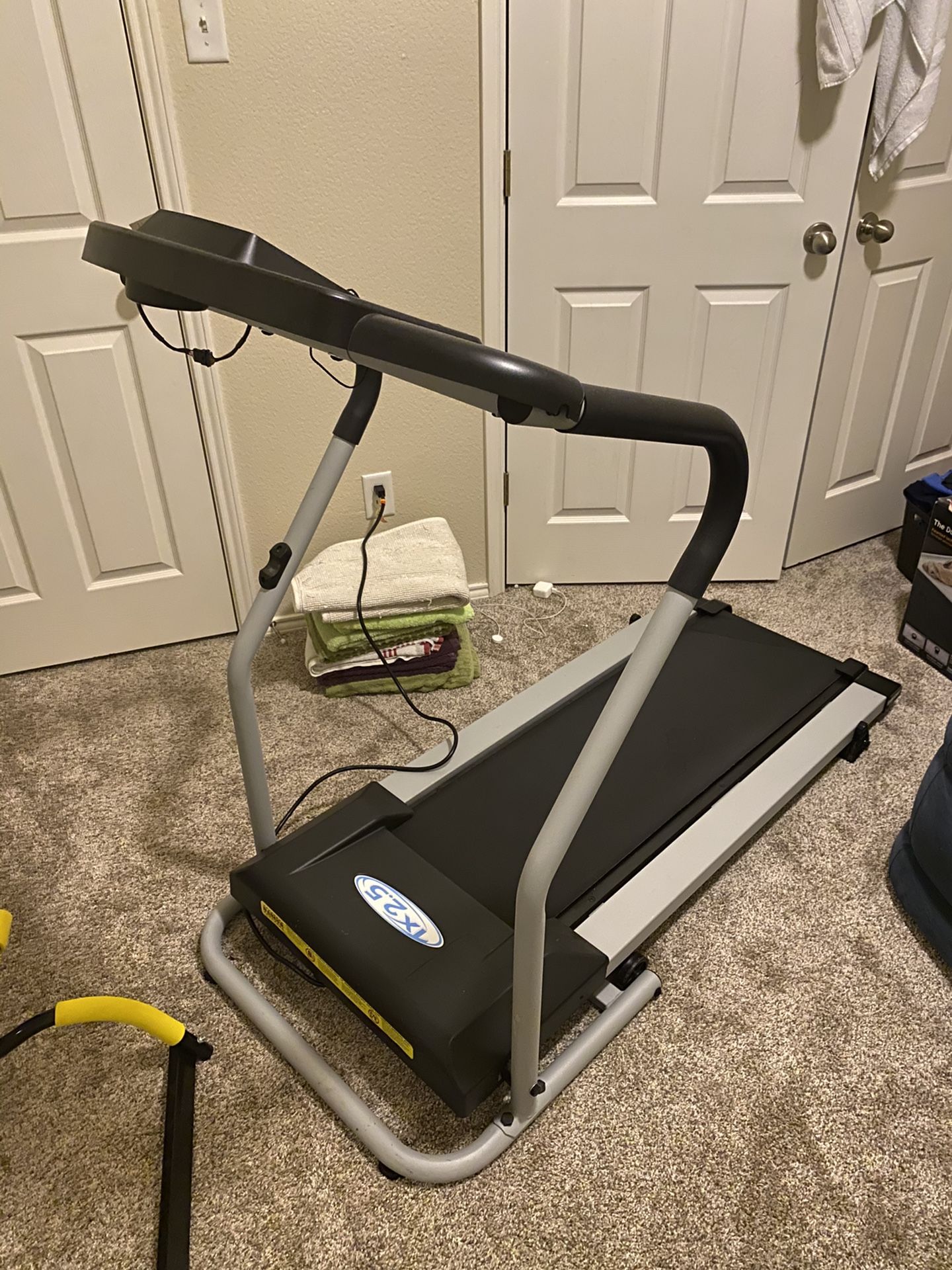 Sportcraft TX 2.5 Treadmill for Sale in Fort Worth, TX