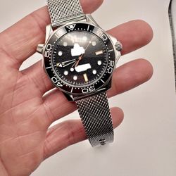 Luxury Wrist wear Accessories 