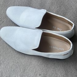 Uubaris loafers(slip ons)NO BOX