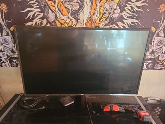 LG TV 38-inch