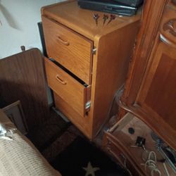 3 Drawer File Cabinet (Oak)