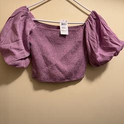 Brand New Women’s Smocked Puff Sleeve Top (Small)