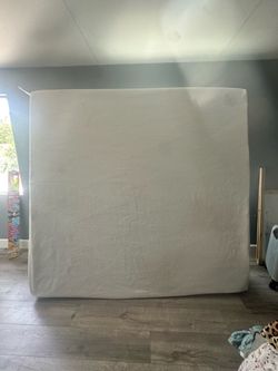 King size bed