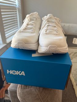 HOKA Clifton 11 - Men’s size 12