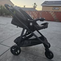 Stroller And Bassinet Duo