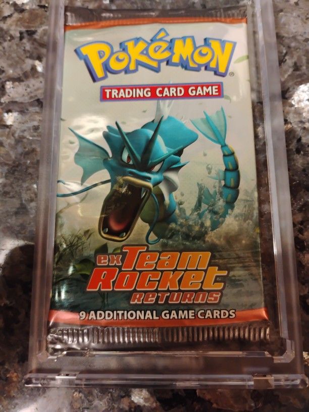Unopened Pokmon Extreme Rocket Returns Booster Pack -  www.rajagirimanappuram.com