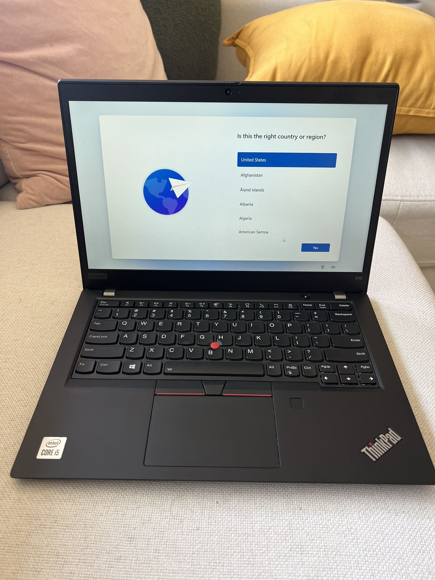 Lenovo X13 - 256Gb NVME SSD - Intel i5
