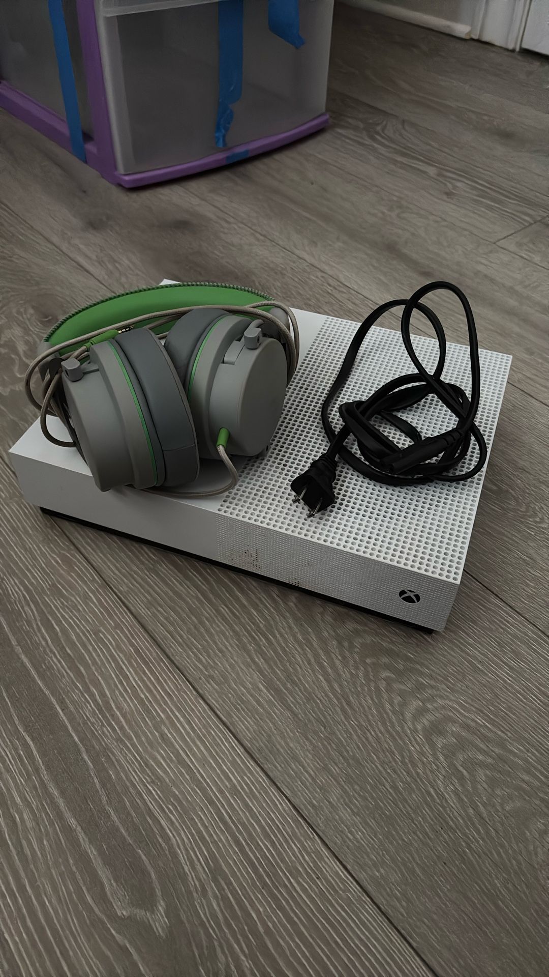 Xbox One S Digital