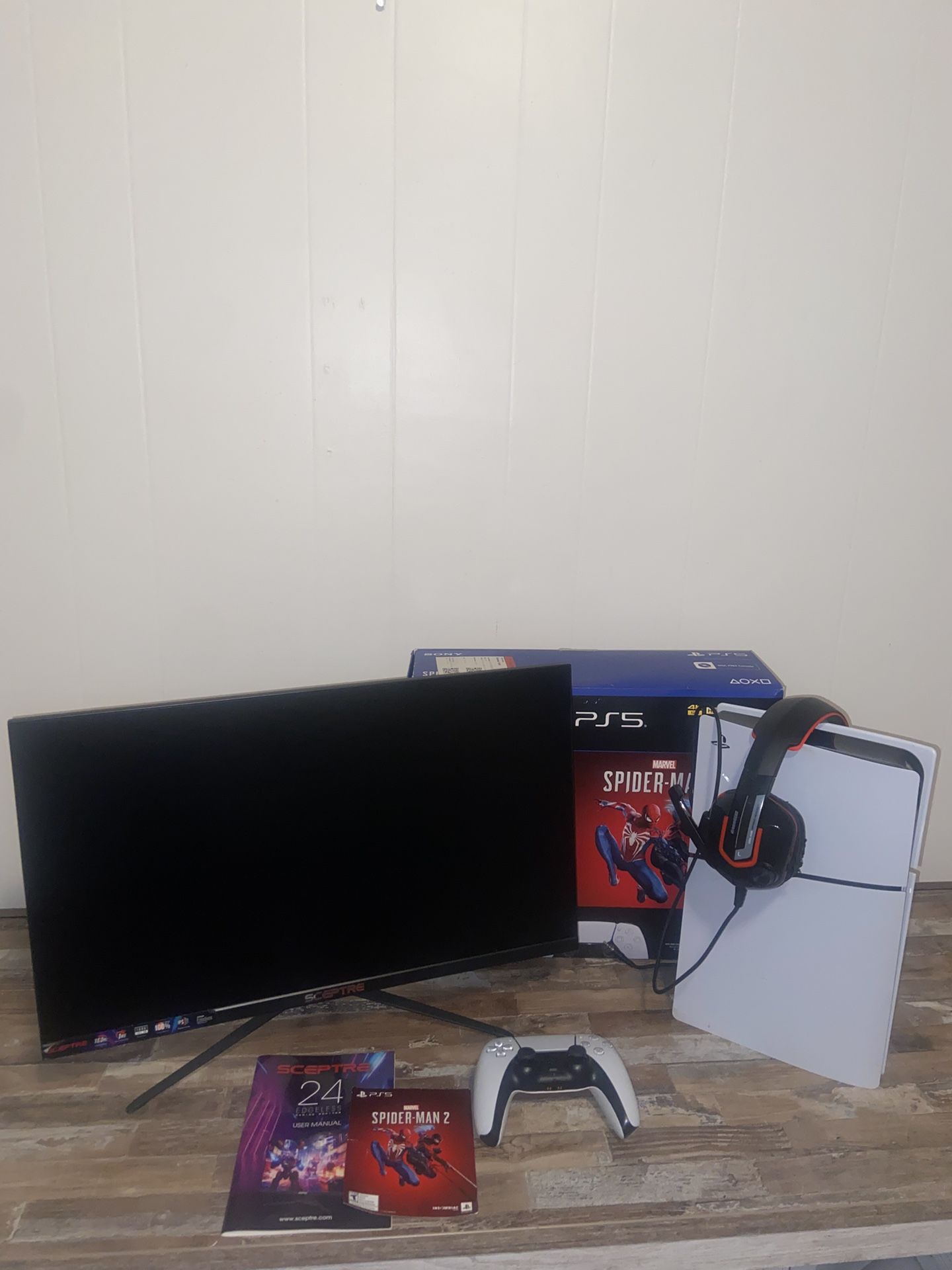 PS5 Bundle 4K 120FPS + 24” Monitor + GRX-440 Headset + Spider-Man 2