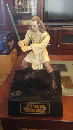 Star wars action figure Qui-Gon Gin piggy bank
