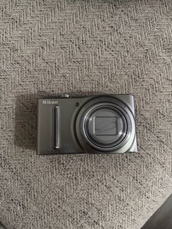 Nikon Coolpix S9050 - Silver