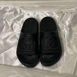 Gucci Women Slides Interlocking G