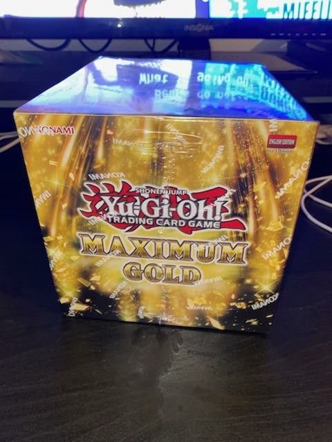 YuGiOh Maximum Gold Display Box