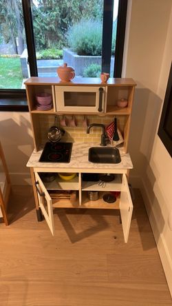 IKEA DUKTIG Kids Play Kitchen